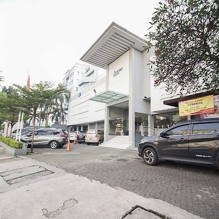 Sofyan Hotel Soepomo Jakarta Extérieur photo