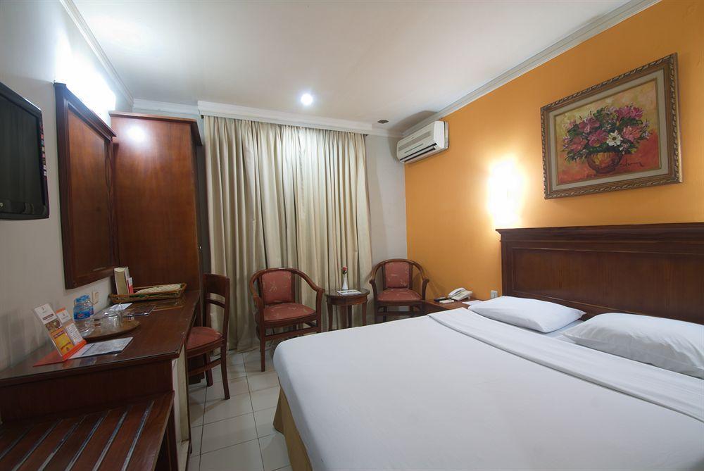 Sofyan Hotel Soepomo Jakarta Extérieur photo