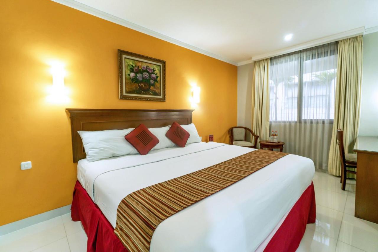 Sofyan Hotel Soepomo Jakarta Extérieur photo
